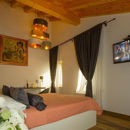 Aspalathos Residence Split Buitenkant foto