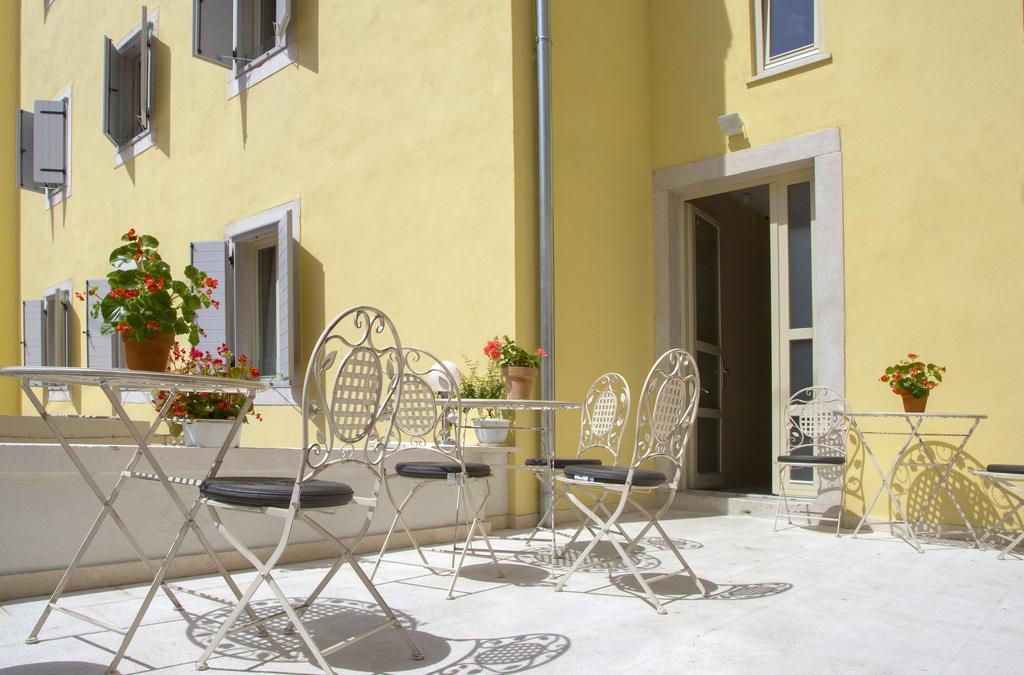 Aspalathos Residence Split Buitenkant foto