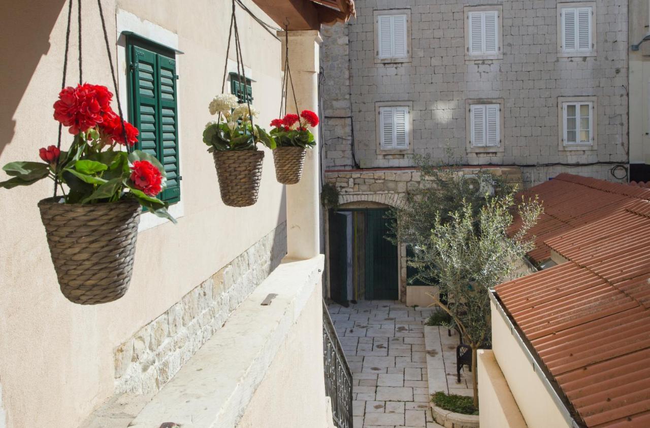 Aspalathos Residence Split Buitenkant foto