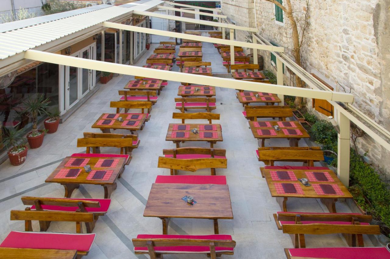 Aspalathos Residence Split Buitenkant foto